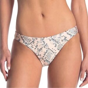 Vix Swimwear. Nusa Basic Full Coverage Bottom. Size L.